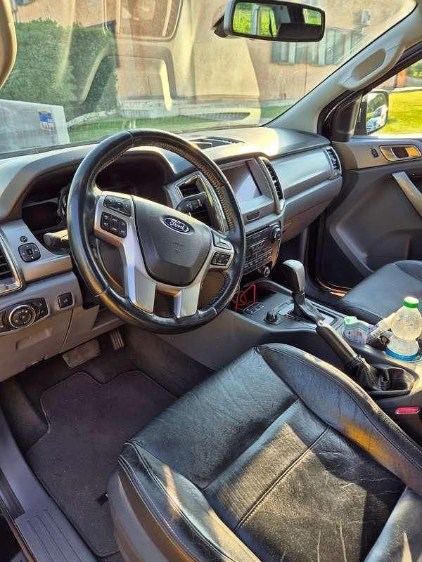 Usata Ford Ranger Limited 160 CV (117 kW) 2017 Nero Pick-up