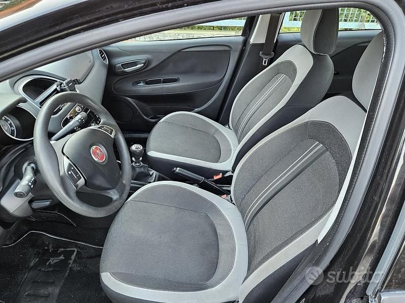 Usata Fiat Punto 70 CV (51 kW) 2013 Utilitaria