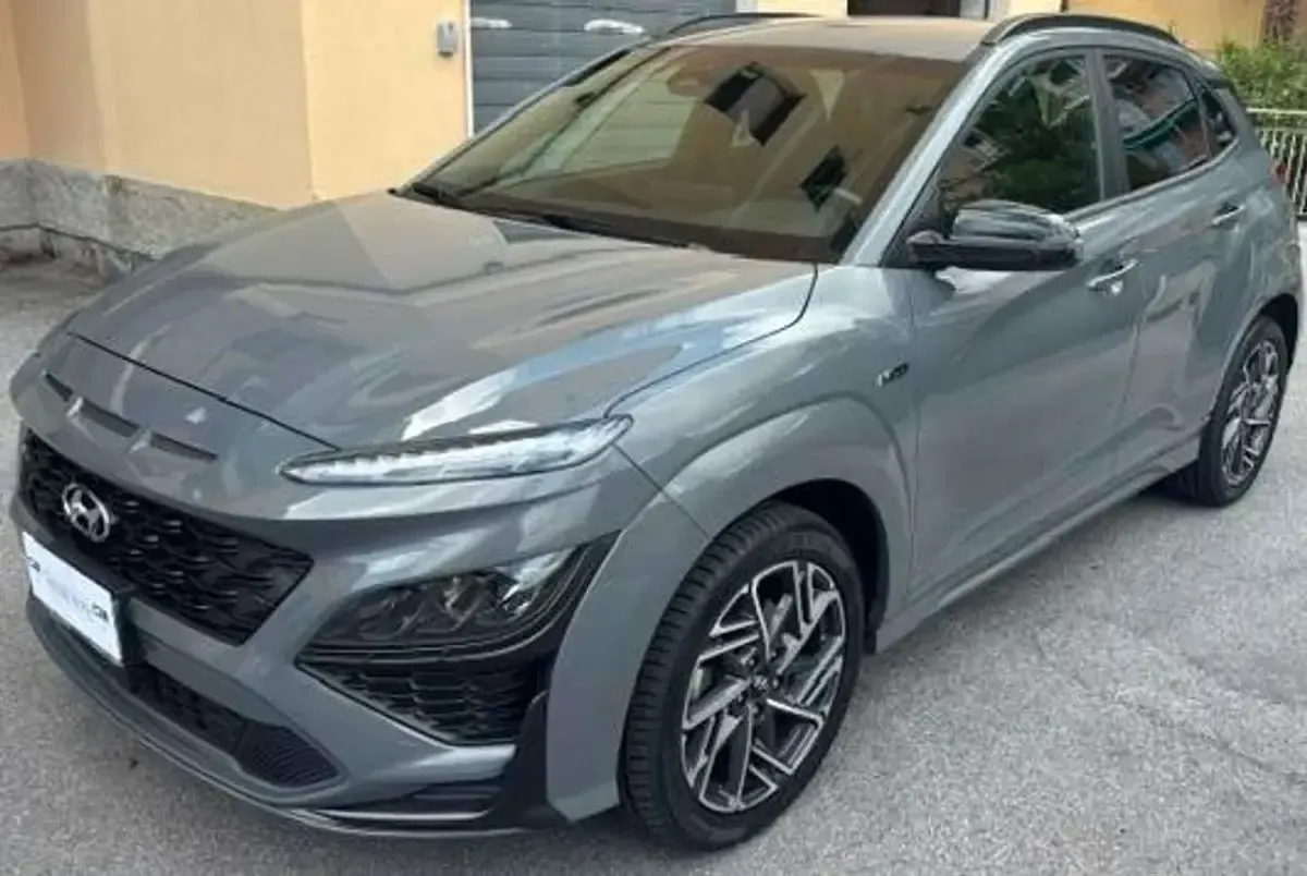 Usata Hyundai Kona N Line 120 CV (88 kW) 2023 Grigio SUV