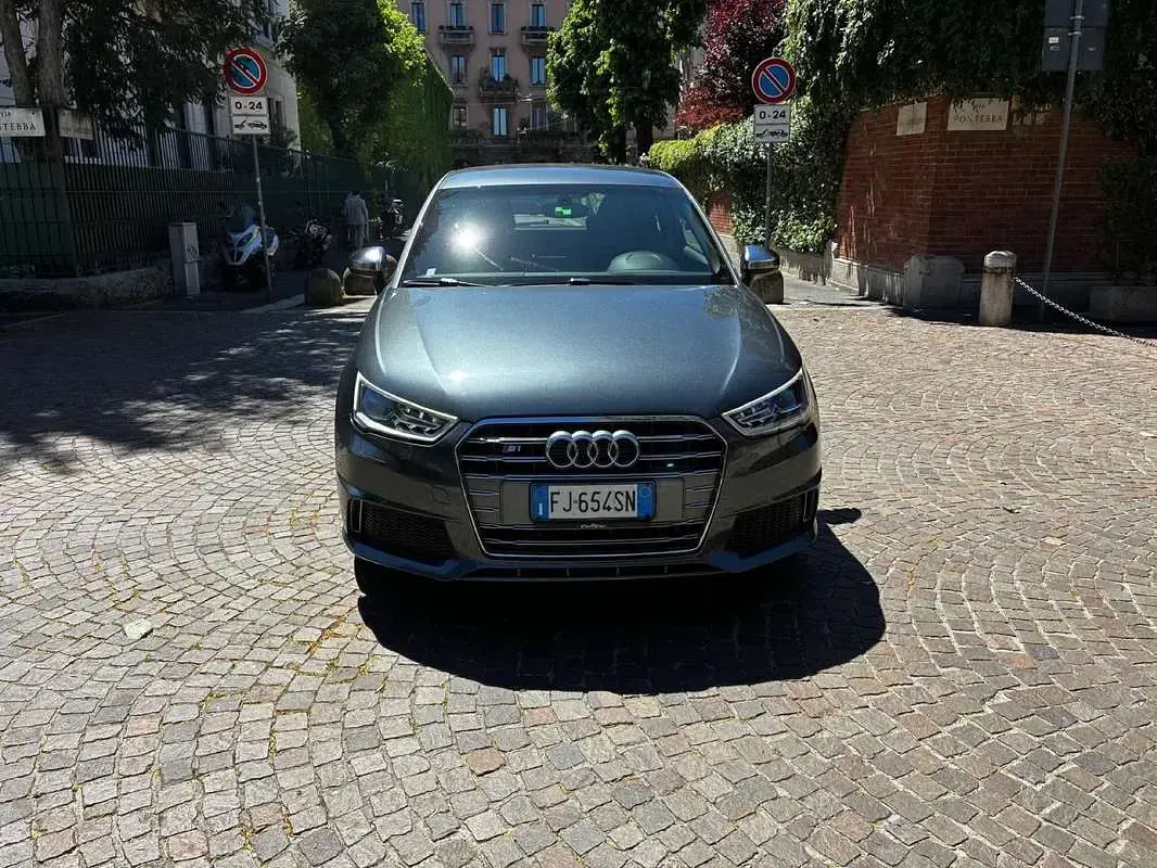 Usata Audi S1 Ambiente 231 CV (169 kW) 2017 Grigio Utilitaria