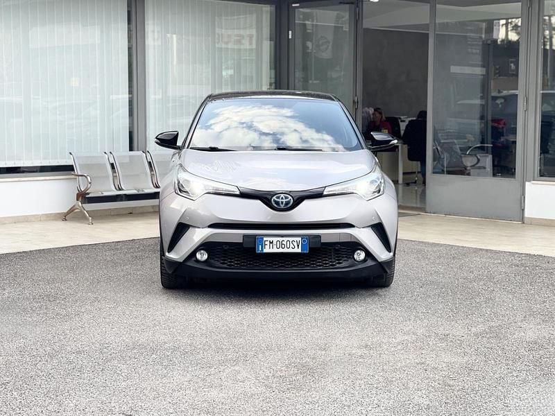 Usata Toyota C-HR 98 CV (72 kW) 2017 Grigio SUV