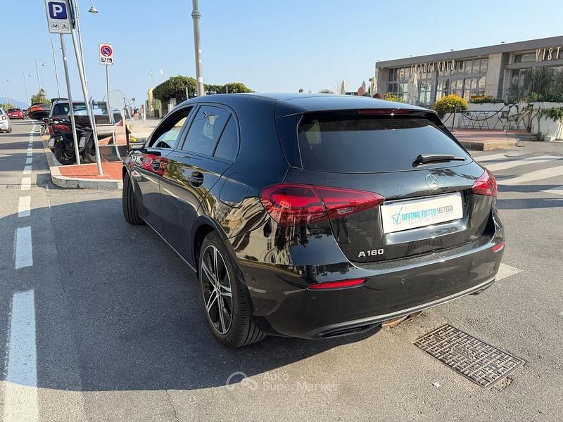 Usata Mercedes A180 136 CV (100 kW) 2025 Nero Berlina
