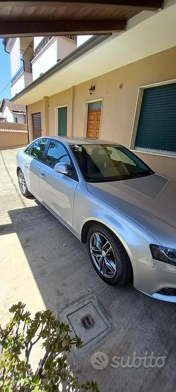 Usata Audi A4 143 CV (105 kW) 2009 Grigio Berlina