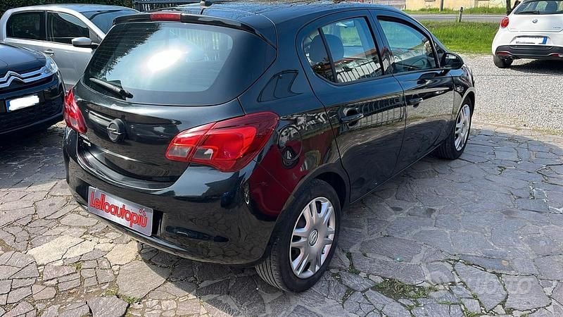 Usata Opel Corsa Cosmo 90 CV (66 kW) 2016 Grigio Utilitaria