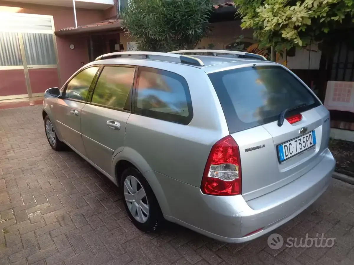 Usata Chevrolet Nubira 109 CV (80 kW) 2007 Grigio Station wagon