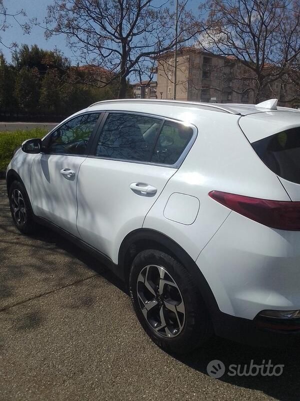 Usata Kia Sportage 115 CV (84 kW) 2021 Bianco SUV