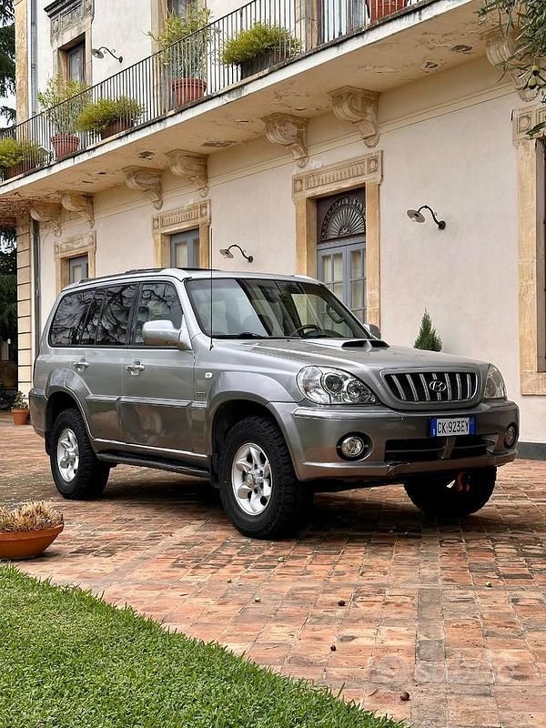 Usata Hyundai Terracan 150 CV (110 kW) 2003 Grigio SUV