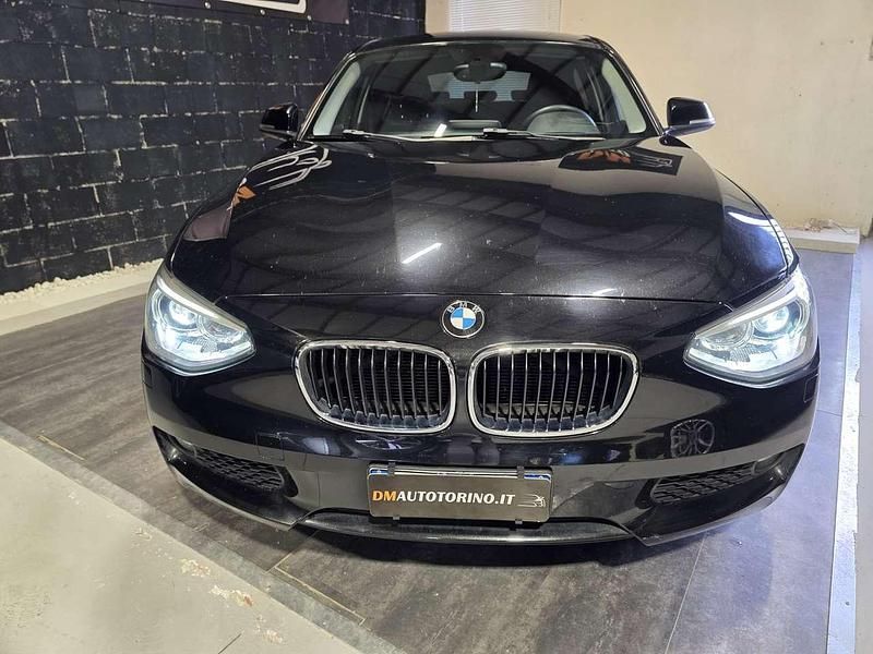 Usata BMW 118 143 CV (105 kW) 2015 Nero Utilitaria