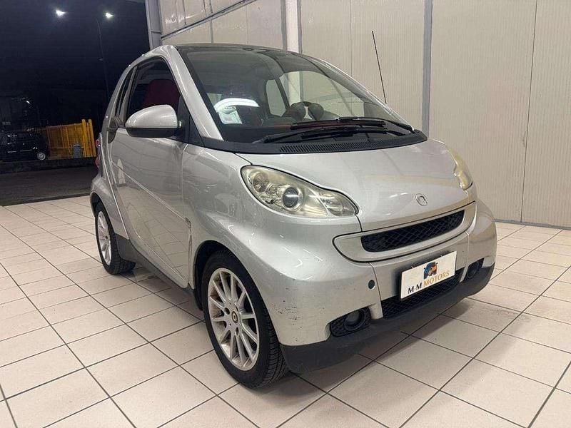 Grigio Usata 2010 Smart ForTwo Coupé Passion Coupé | 5899 € (Buon prezzo) - Immagine 1/4
