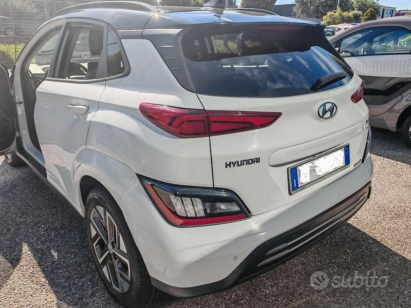 Usata Hyundai Kona 150 kW (204 CV) 2021 Bianco SUV