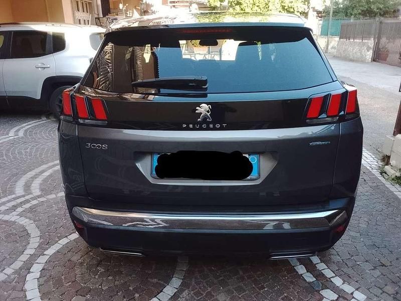 Usata Peugeot 3008 GT-line 120 CV (88 kW) 2017 Grigio SUV