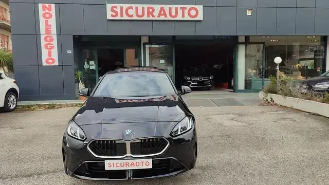 Usata BMW 118 M Sport 150 CV (110 kW) 2025 Nero metallizzato Utilitaria
