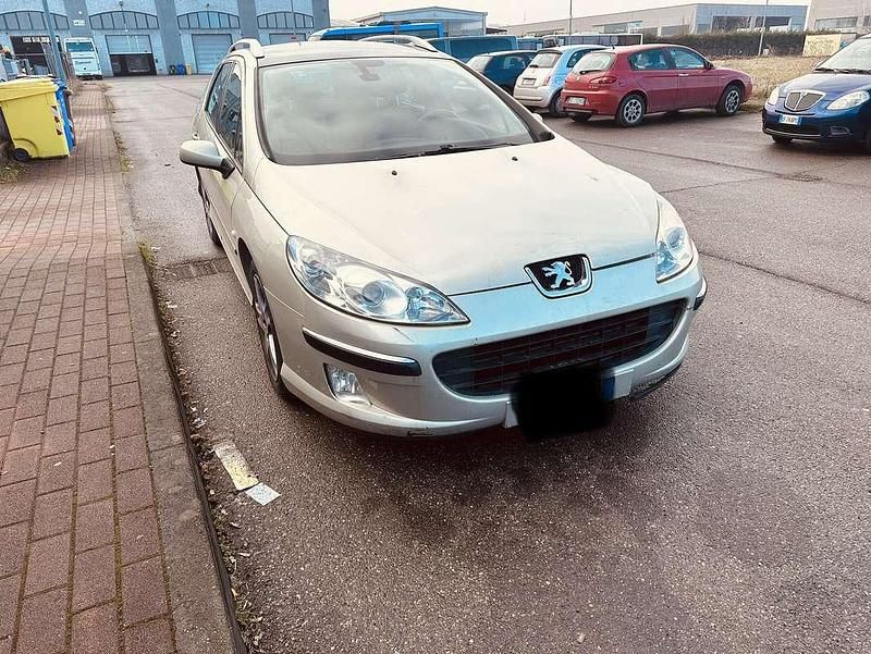 Usata Peugeot 407 136 CV (100 kW) 2007 Beige Station wagon