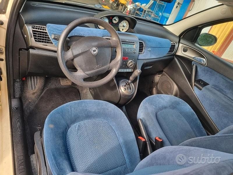 Usata Lancia Ypsilon 2005 Bianco Utilitaria