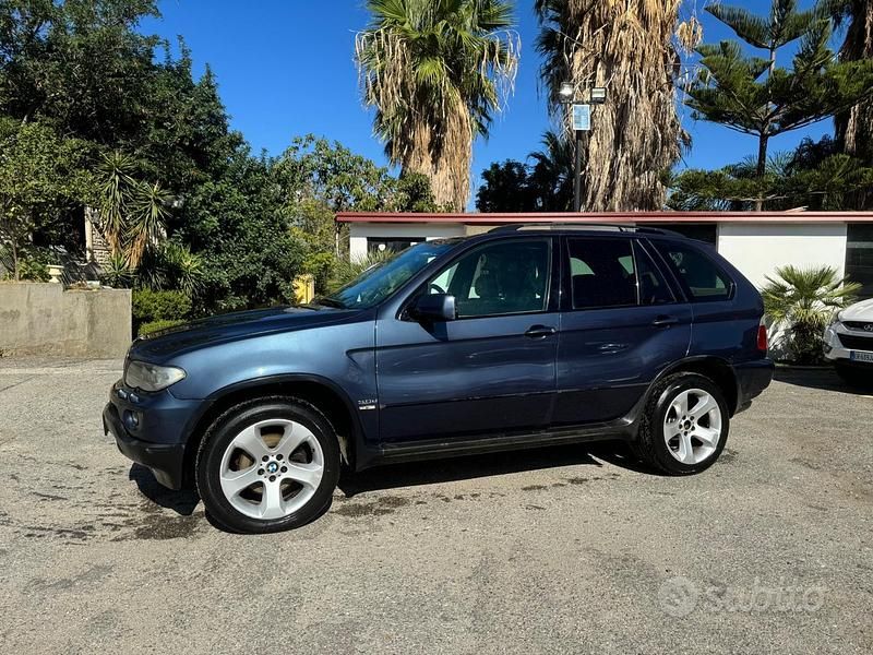 Usata BMW X5 Comfort Edition 218 CV (160 kW) 2005 Blu SUV