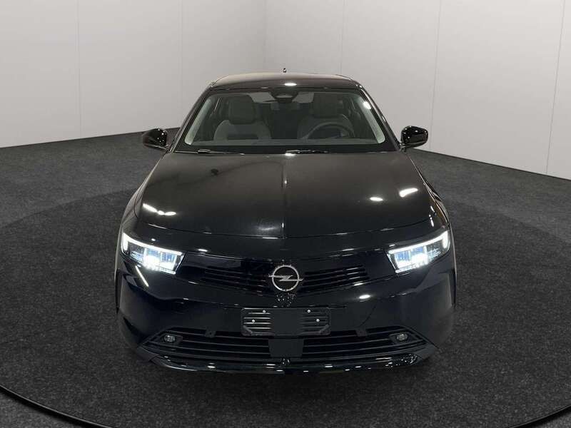 Usata Opel Astra Edition 110 CV (80 kW) 2024 Nero Station wagon