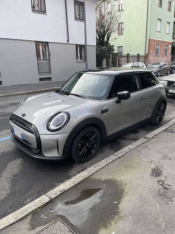 Usata Mini Cooper Classic 156 CV (114 kW) 2024 Utilitaria