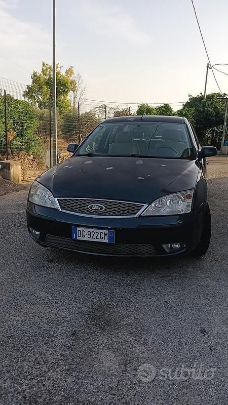 Usata Ford Mondeo 131 CV (96 kW) 2007 Grigio Berlina