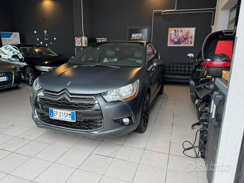 Grigio Usata 2013 DS Automobiles DS4 So Chic Tre volumi | 5900 € (Buon prezzo) - Immagine 1/4