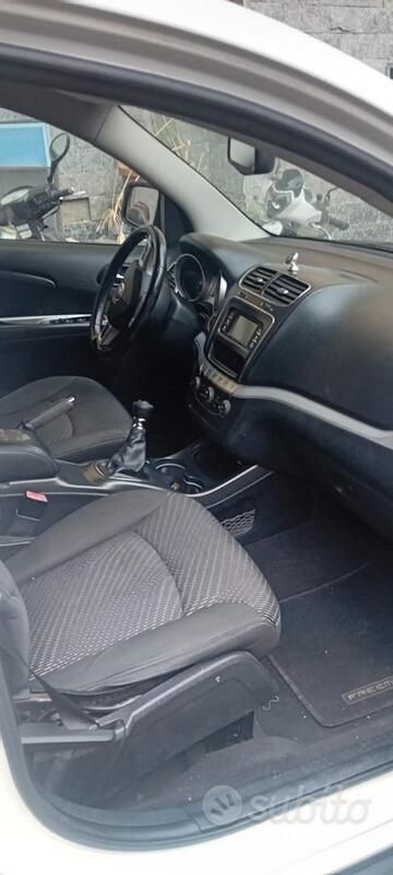 Usata Fiat Freemont 140 CV (102 kW) 2012 SUV