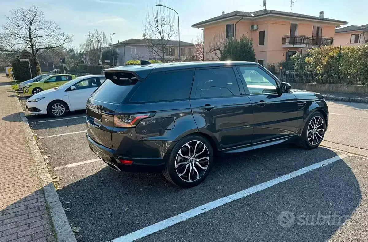 Usata Land Rover Range Rover Sport HSE 249 CV (183 kW) 2021 Grigio SUV