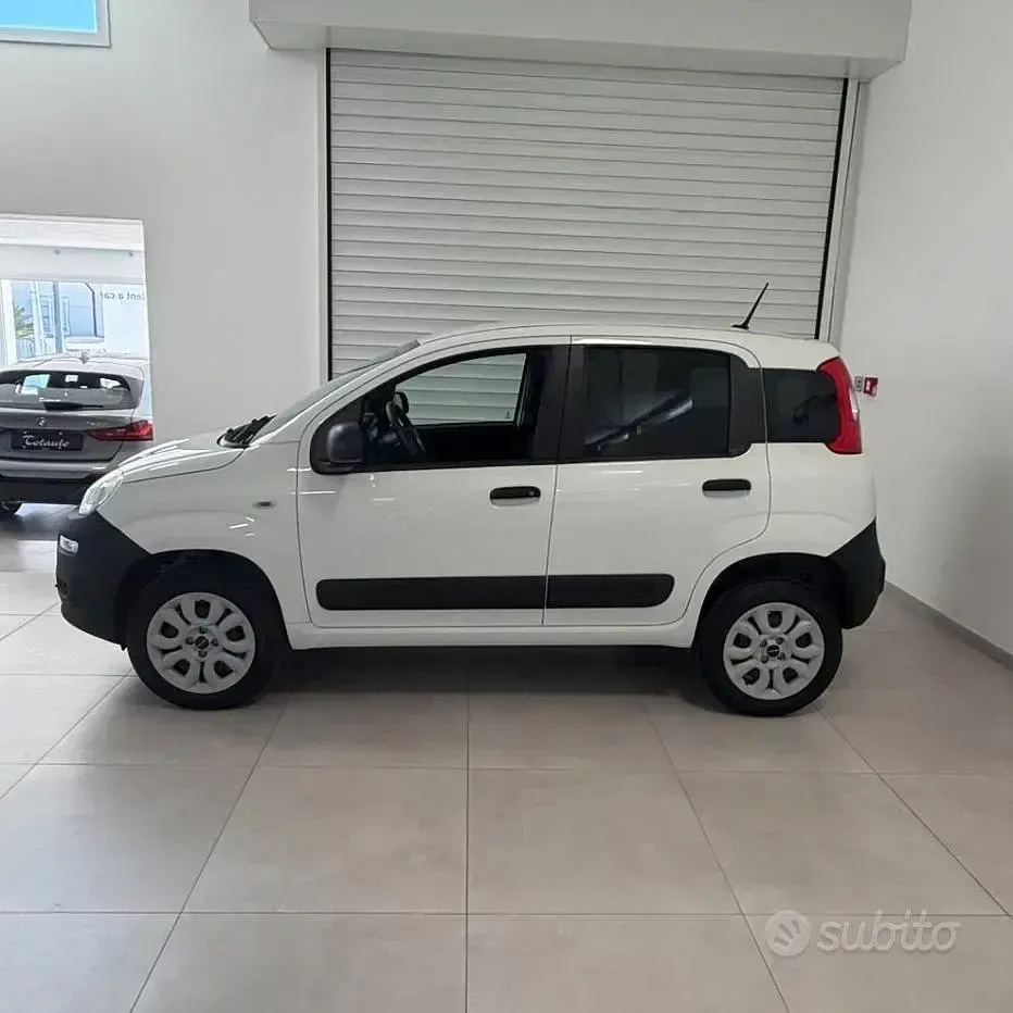 Usata Fiat Panda 4x4 Pop 84 CV (61 kW) 2020 Bianco Utilitaria