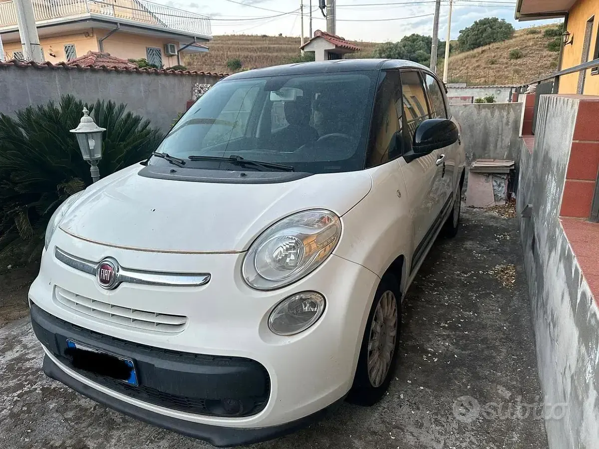Käytetty Fiat 500 Living 85 HP (62 kW) 2014 Tila-auto