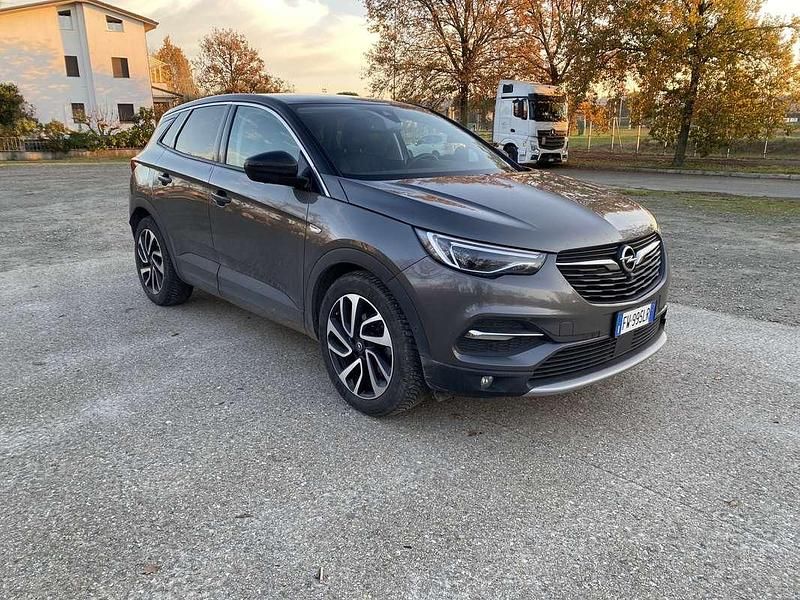 Usata Opel Grandland X Ultimate 131 CV (96 kW) 2019 Grigio SUV