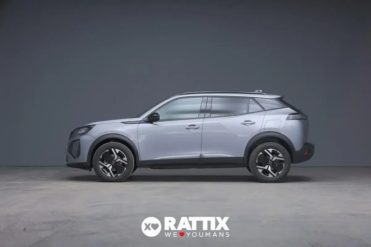 Usata Peugeot 2008 Allure 101 CV (74 kW) 2025 Grigio SUV