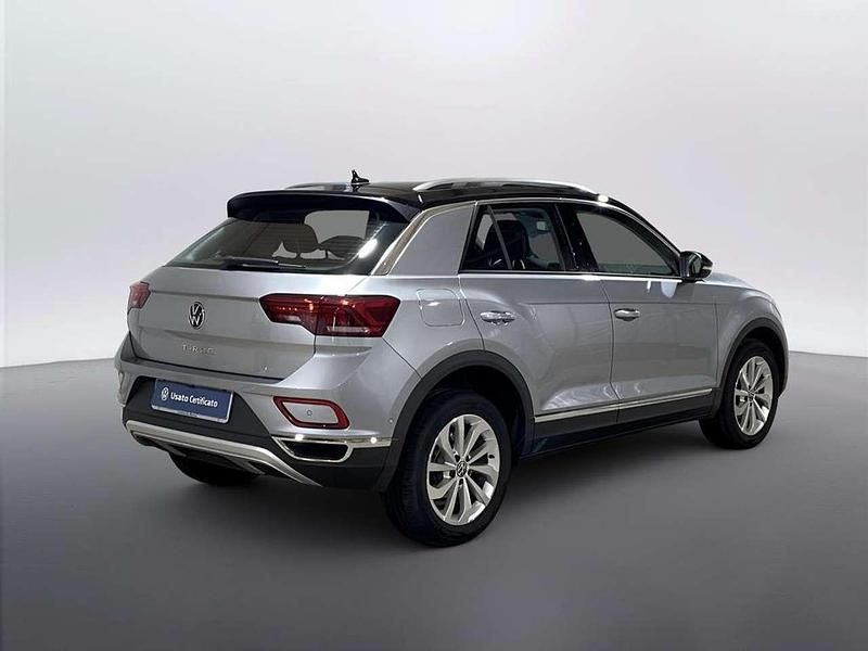 Usata VW T-Roc Style 150 CV (110 kW) 2023 Pyrit silver metallizzato nero SUV