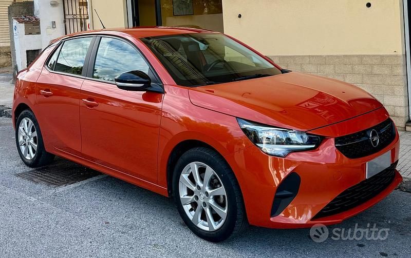 Arancione Usata 2021 Opel Corsa Edition Tre volumi | 9500 € (Ottimo prezzo) - Immagine 1/4