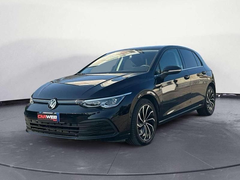 Nero metallizzato Usata 2020 VW Golf VIII Style Tre volumi | 20.300 € (Ottimo prezzo) - Immagine 1/4
