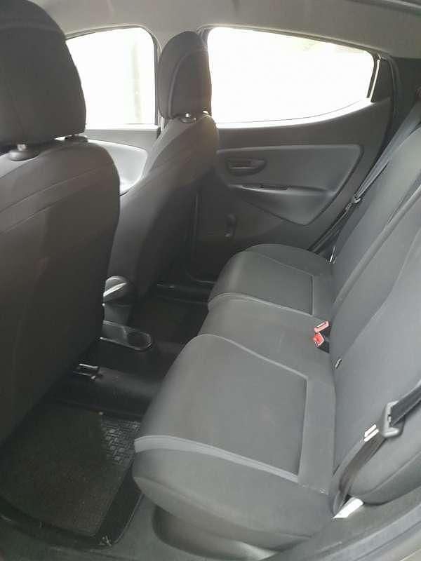 Usata Lancia Ypsilon S 95 CV (69 kW) 2018 Utilitaria