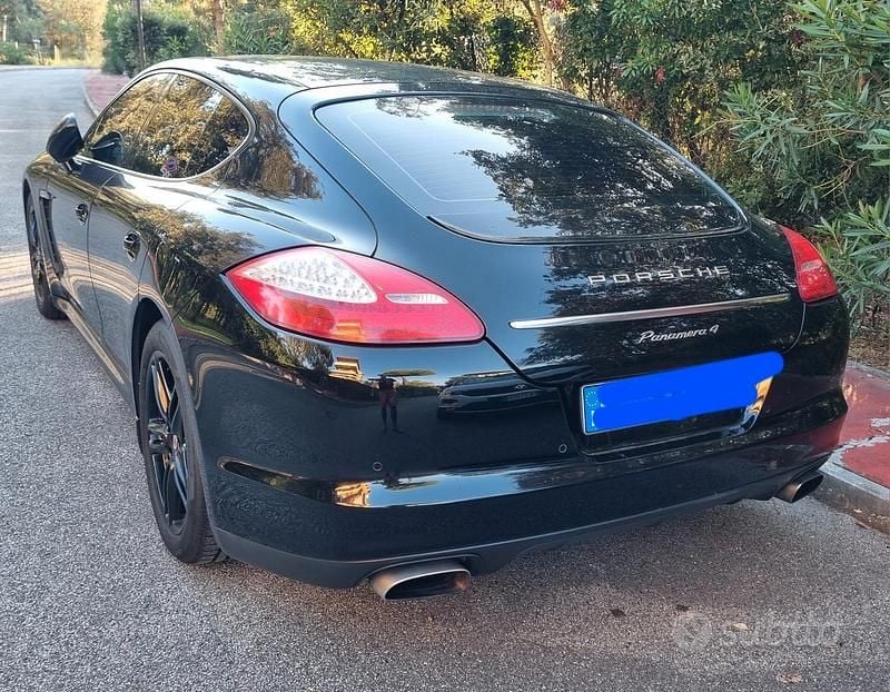 Usata Porsche Panamera 4 300 CV (220 kW) 2010 Nero Berlina