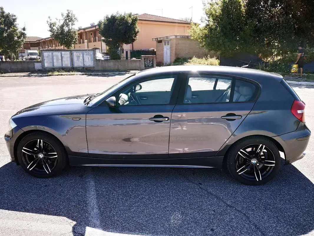 Usata BMW 120 Efficient Dynamics 163 CV (119 kW) 2007 Utilitaria
