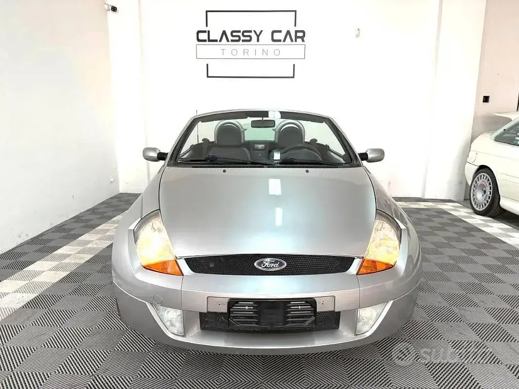 Begagnad Ford StreetKa 95 HK (69 kW) 2004 Grå Cab