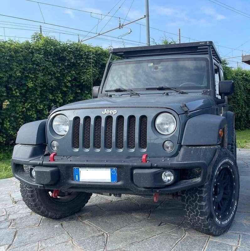 Blu/azzurro Usata 2016 Jeep Wrangler Sport SUV | 32.500 € (Buon prezzo) - Immagine 1/4