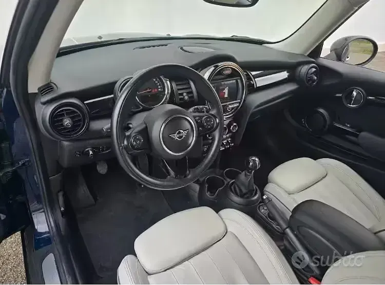 Usata Mini Cooper 136 CV (100 kW) 2018 Bluazzurro Utilitaria