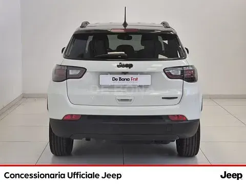 Usata Jeep Compass Night Eagle 131 CV (96 kW) 2023 Bianco SUV