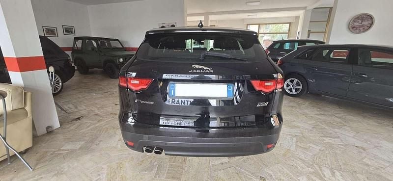 Usata Jaguar F-Pace Portfolio 179 CV (131 kW) 2017 SUV