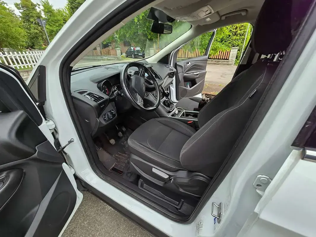 Usata Ford Kuga Business Edition 120 CV (88 kW) 2018 Bianco SUV