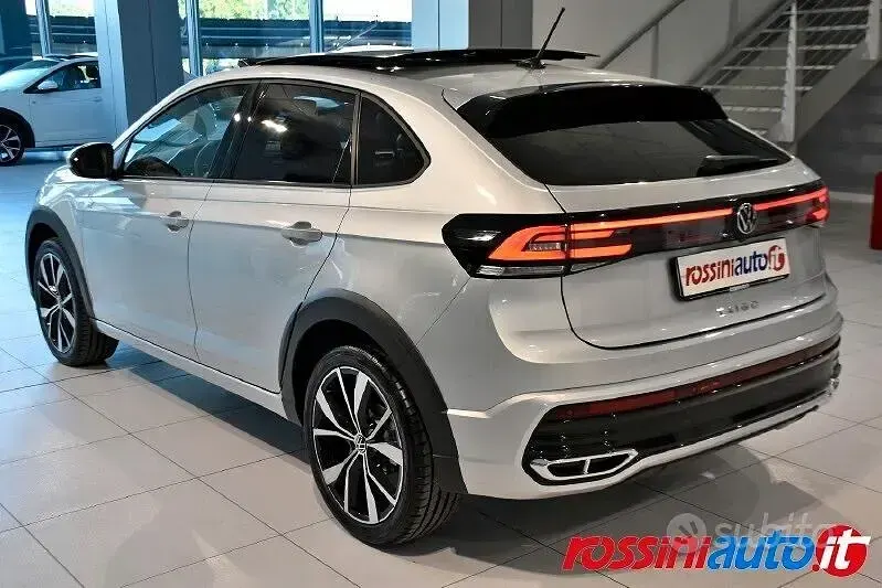 Usata VW Taigo R-line Plus 116 CV (85 kW) 2024 Grigio SUV