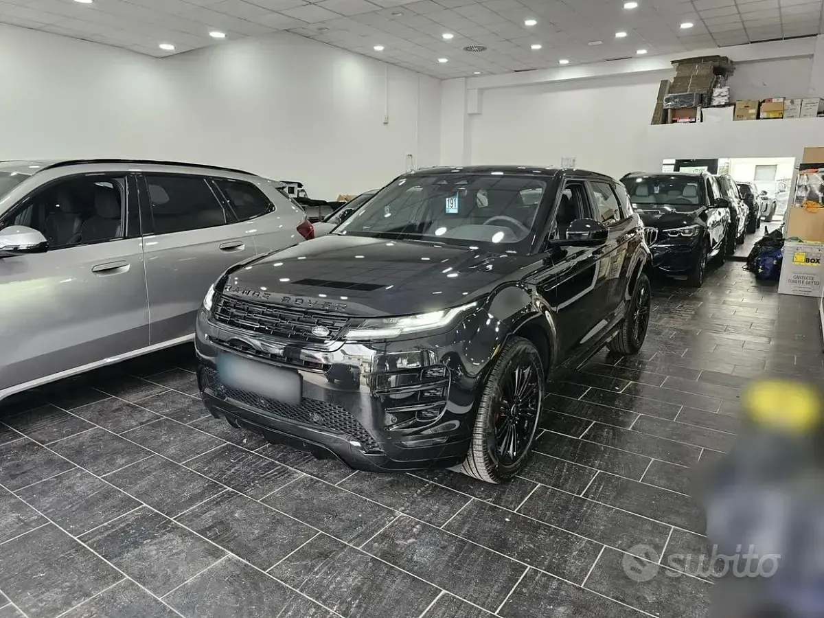 Usata Land Rover Range Rover evoque SE Dynamic 204 CV (150 kW) 2024 Nero SUV