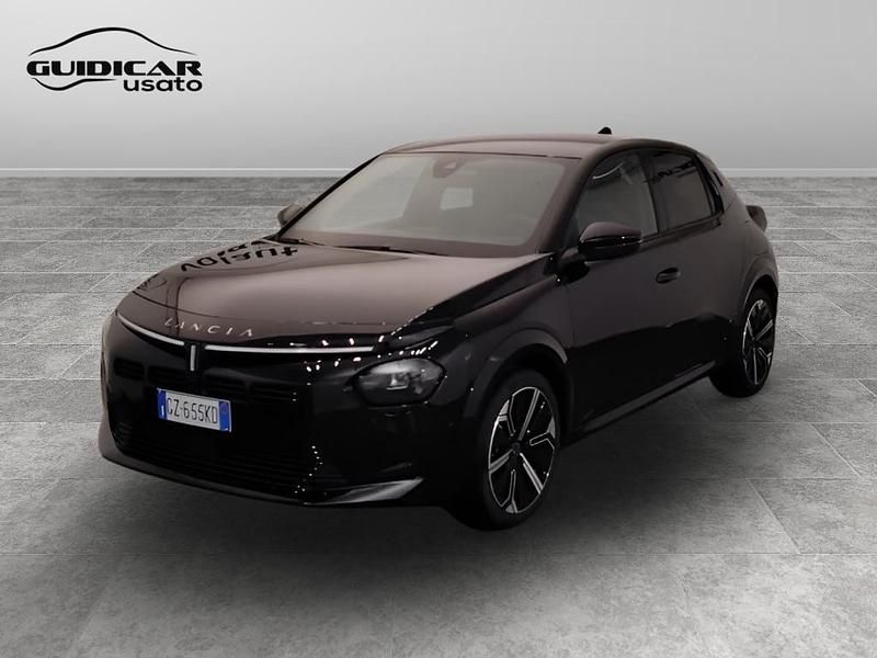 Usata Lancia Ypsilon 101 CV (74 kW) 2025 Nero Utilitaria