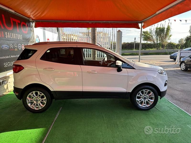 Usata Ford Ecosport Titanium 95 CV (69 kW) 2016 Bianco SUV