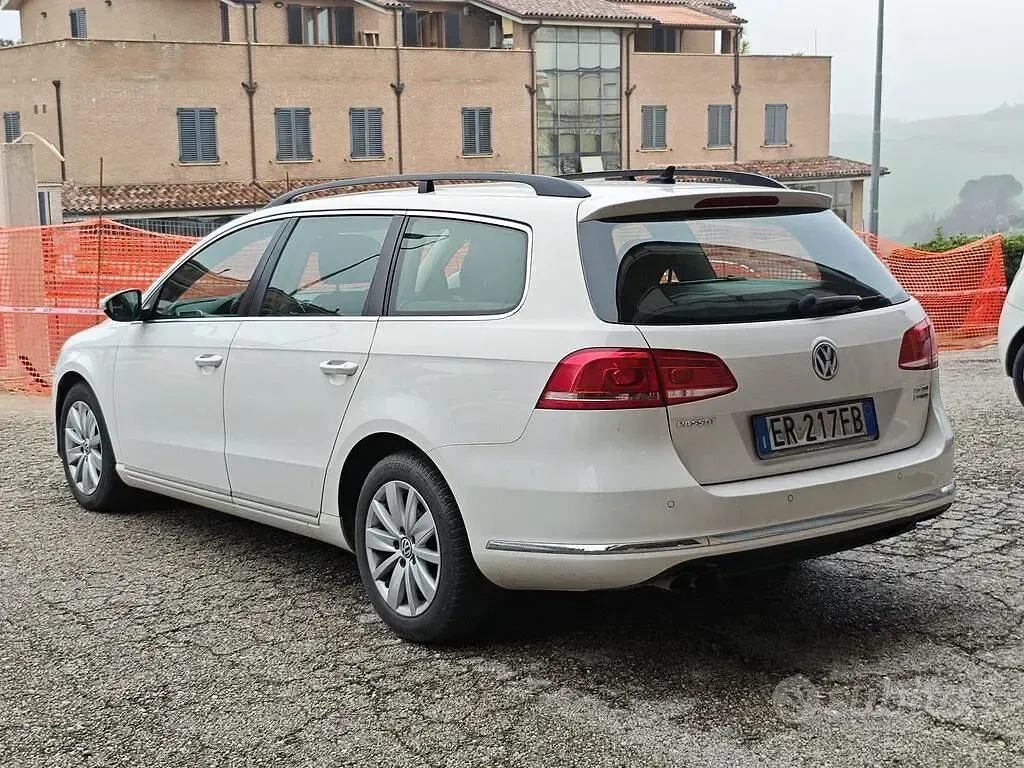 Occasion VW Passat Comfortline 140 PK (102 kW) 2013 Wit Stationwagen