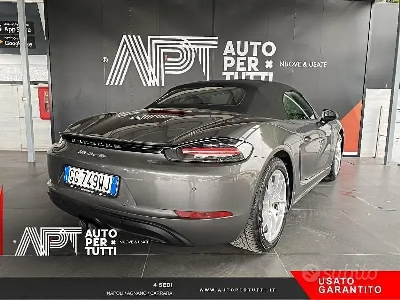Usata Porsche 718 Boxster 300 CV (220 kW) 2021 Grigio Cabrio