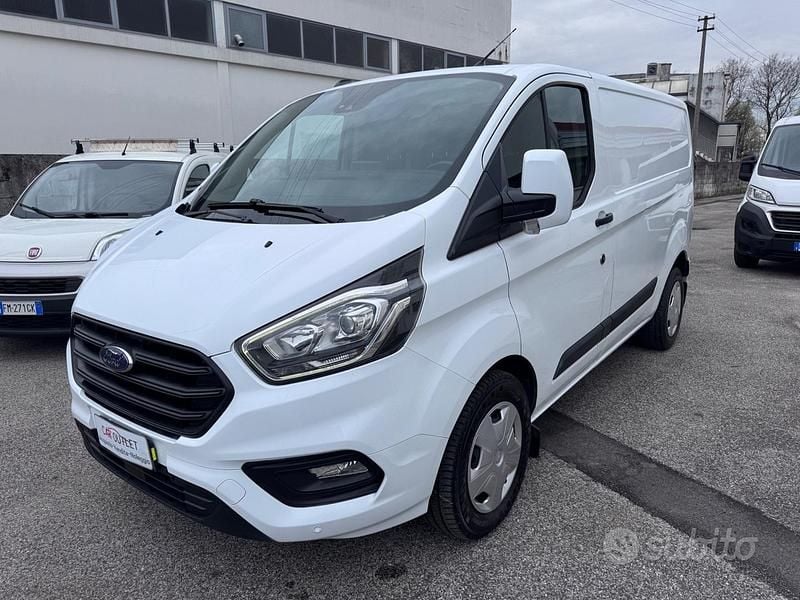 Bianco Usata 2021 Ford Transit Custom Tre volumi | 17.900 € (Ottimo prezzo) - Immagine 1/4