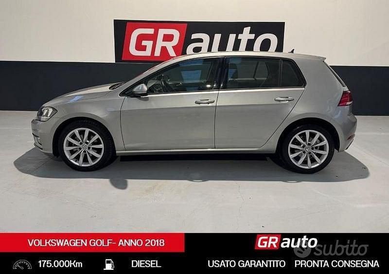 Grigio Usata 2018 VW Golf VII Executive Tre volumi | 11.800 € (Ottimo prezzo) - Immagine 1/4