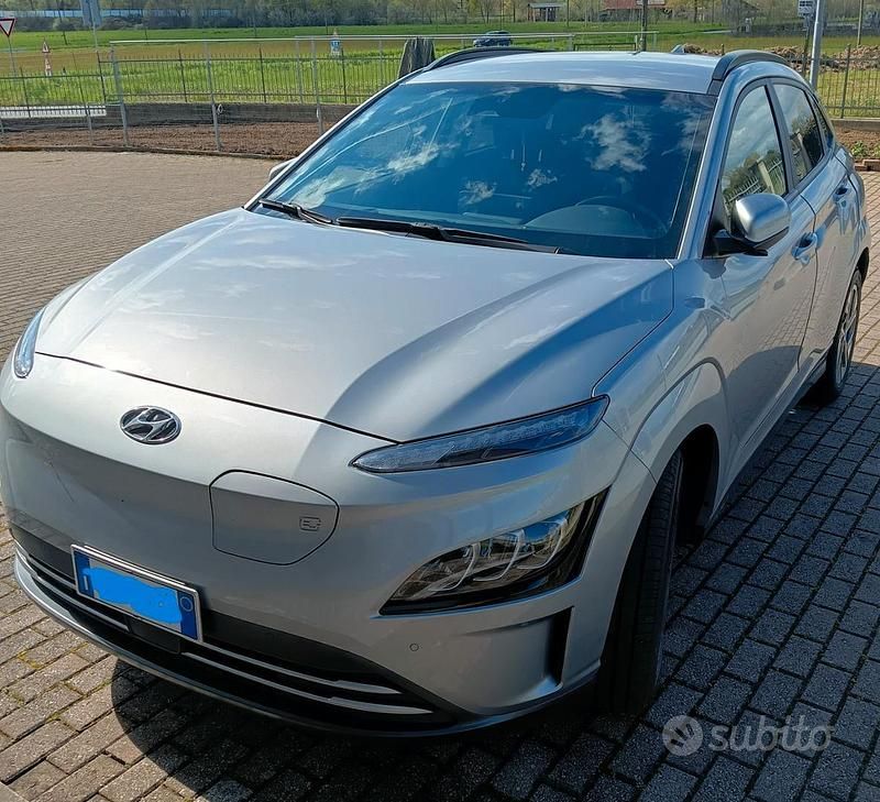 Usata Hyundai Kona 27 kW (38 CV) 2021 Grigio SUV